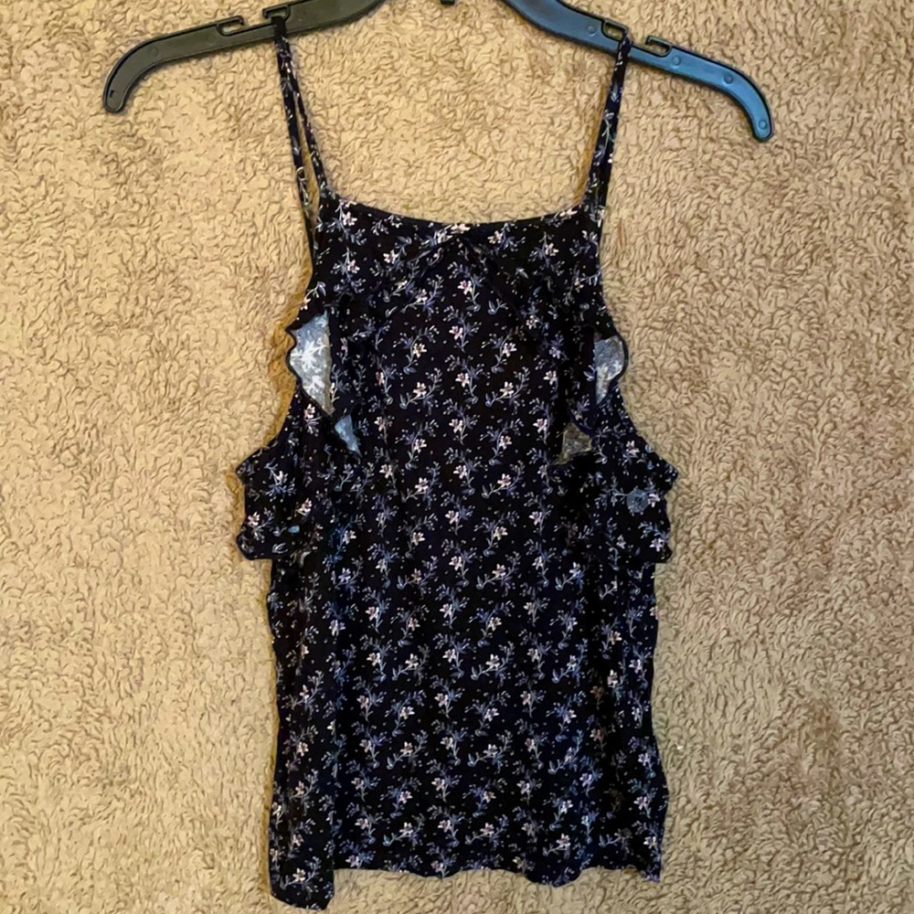 American Eagle ruffle tank/blouse- size medium